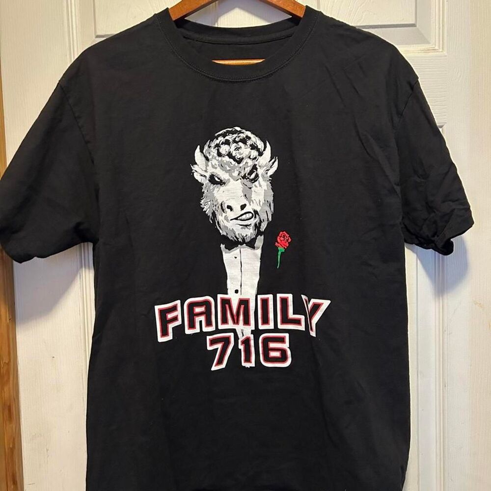 Champion Men's Black and Grey T-shirt